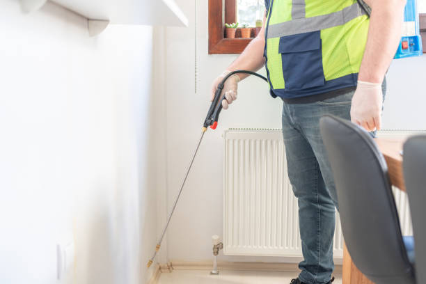 Best Pest Prevention Services  in Follansbee, WV